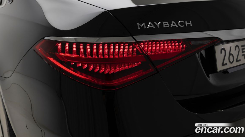 Mercedes-Benz S-Class Maybach S580 4MATIC, 2024