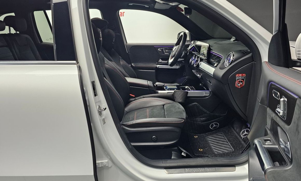 Mercedes-Benz GLB-Class GLB250 4MATIC, 2023