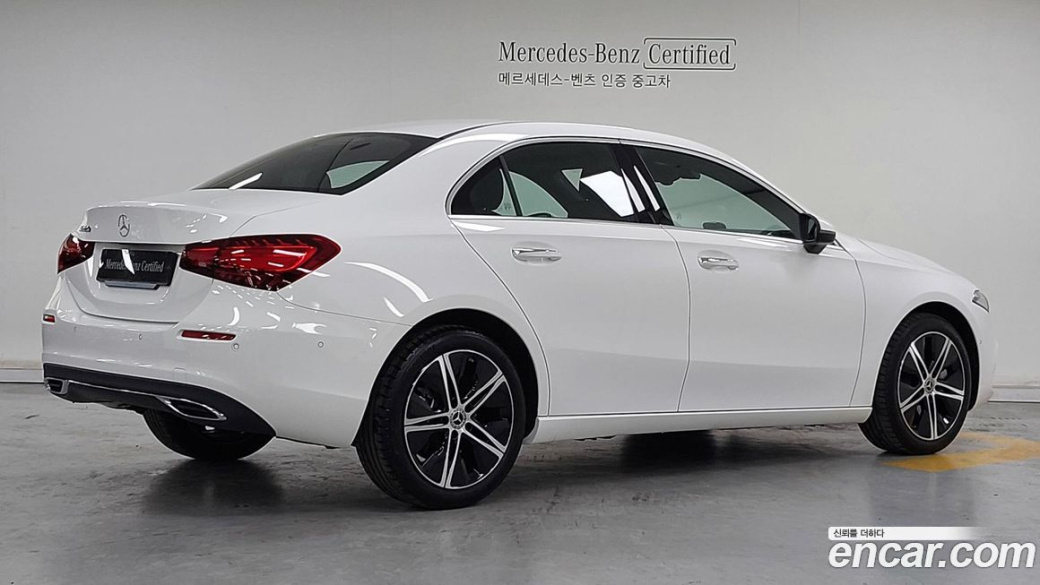 Mercedes-Benz A-Class A220 Sedan, 2026