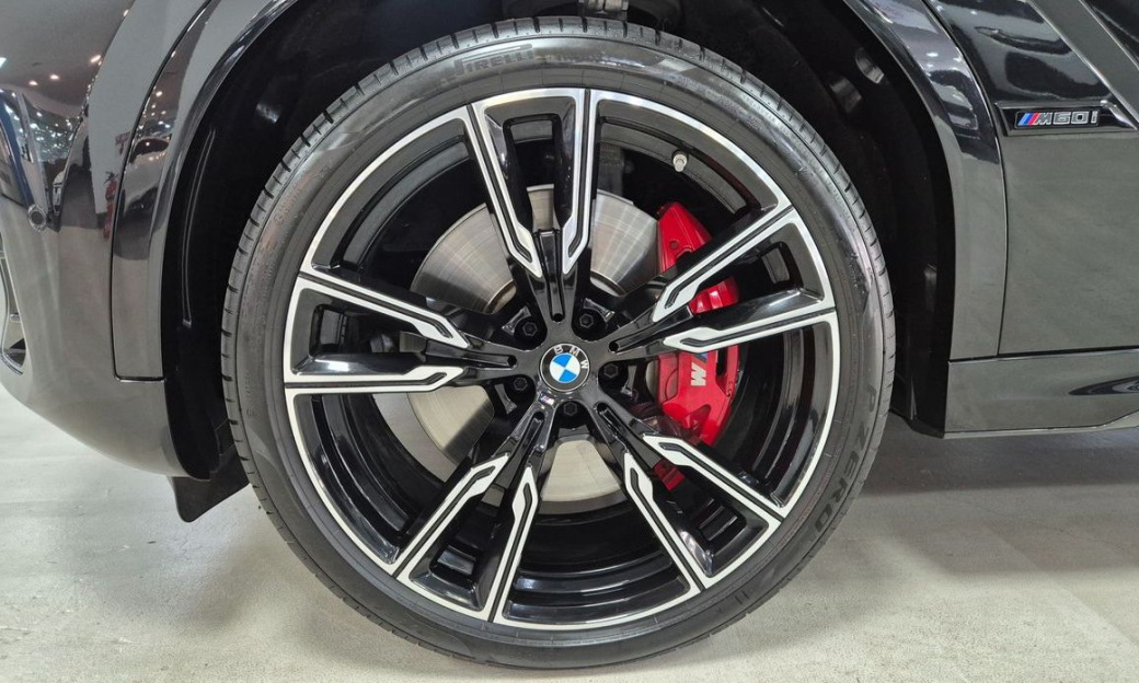 BMW X6 M60i, 2024