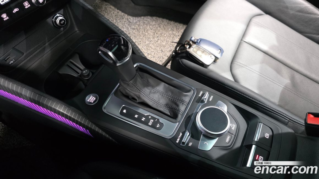 Audi Q2 35 TDI Premium, 2023
