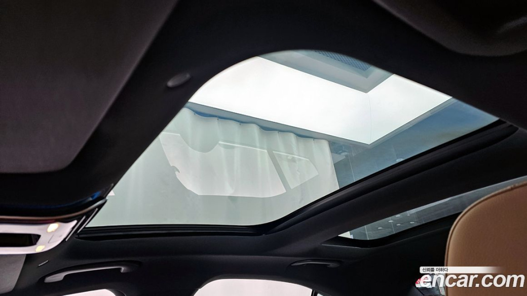 Mercedes-Benz E-Class E300 4MATIC Exclusive, 2026