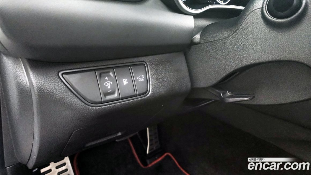 Genesis G70 Gasoline 2.5T 4WD, 2025