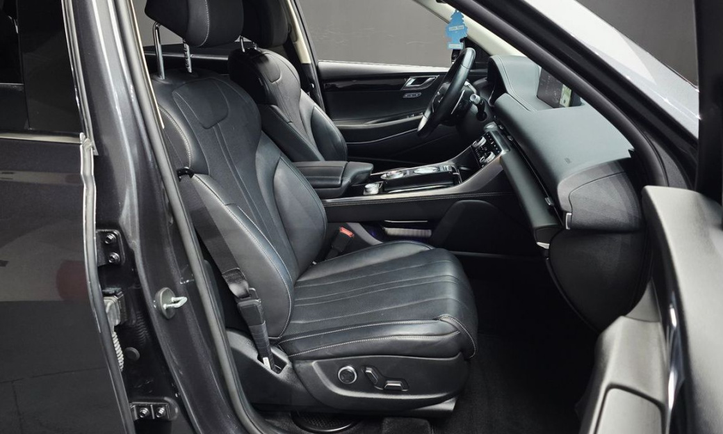 Genesis GV80 2.5T Gasoline AWD, 2021