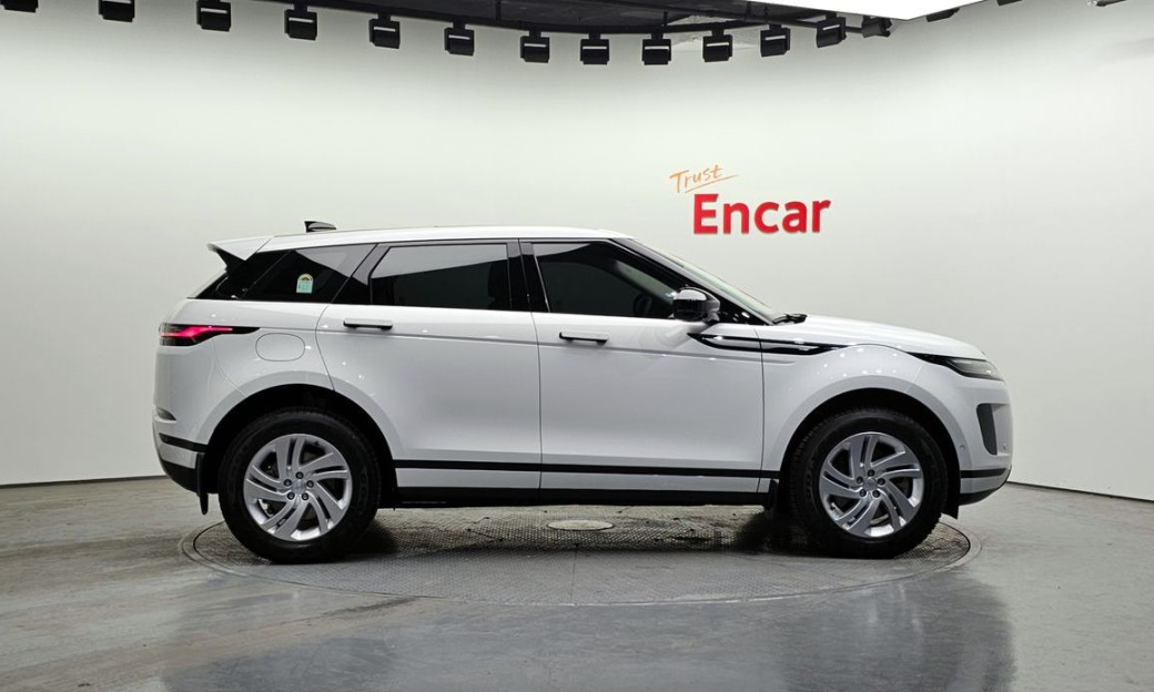Land Rover Range Rover Evoque P250 S, 2025