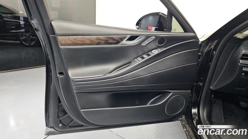 Genesis G80 Gasoline 2.5 Turbo AWD, 2023