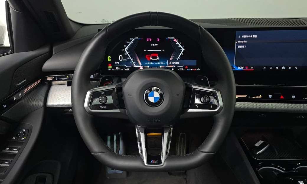 BMW 5-Series 520i M Sport, 2024