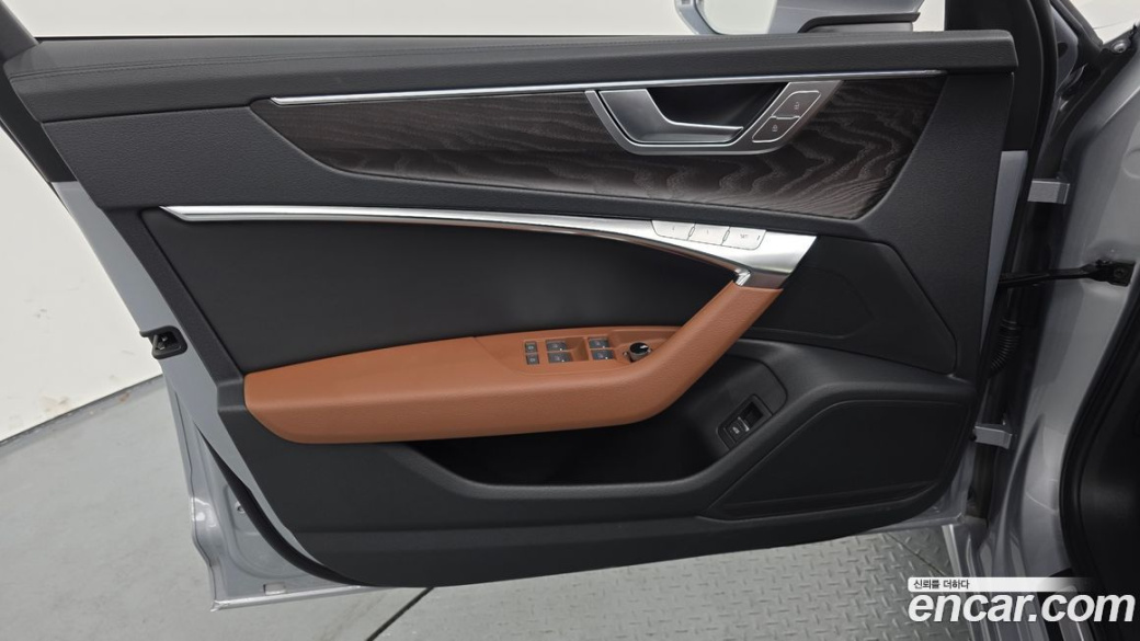 Audi A6 45 TFSI Quattro Premium, 2023