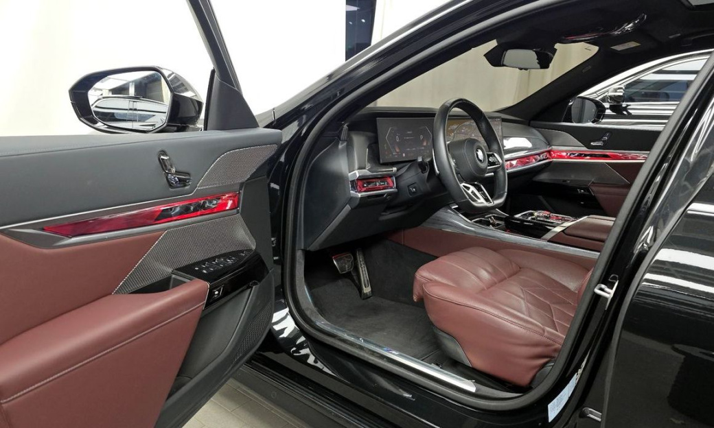 BMW 7-Series 740d xDrive M Sport, 2024