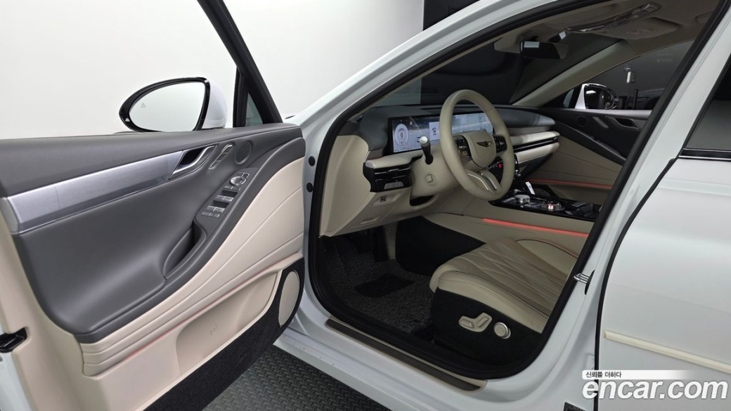 Genesis G80 Gasoline 2.5 Turbo AWD, 2025