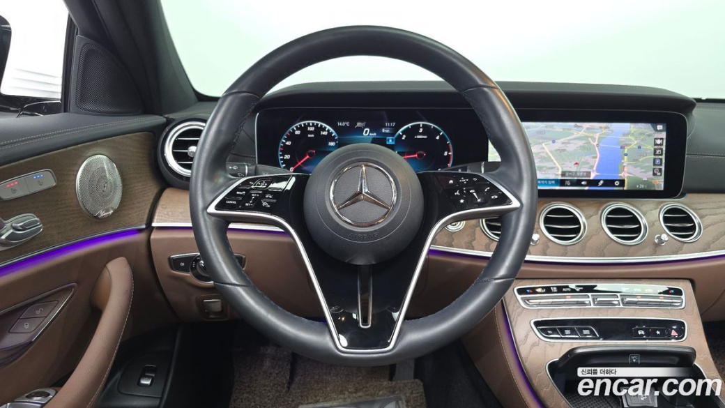 Mercedes-Benz E-Class E220d 4MATIC Exclusive, 2023