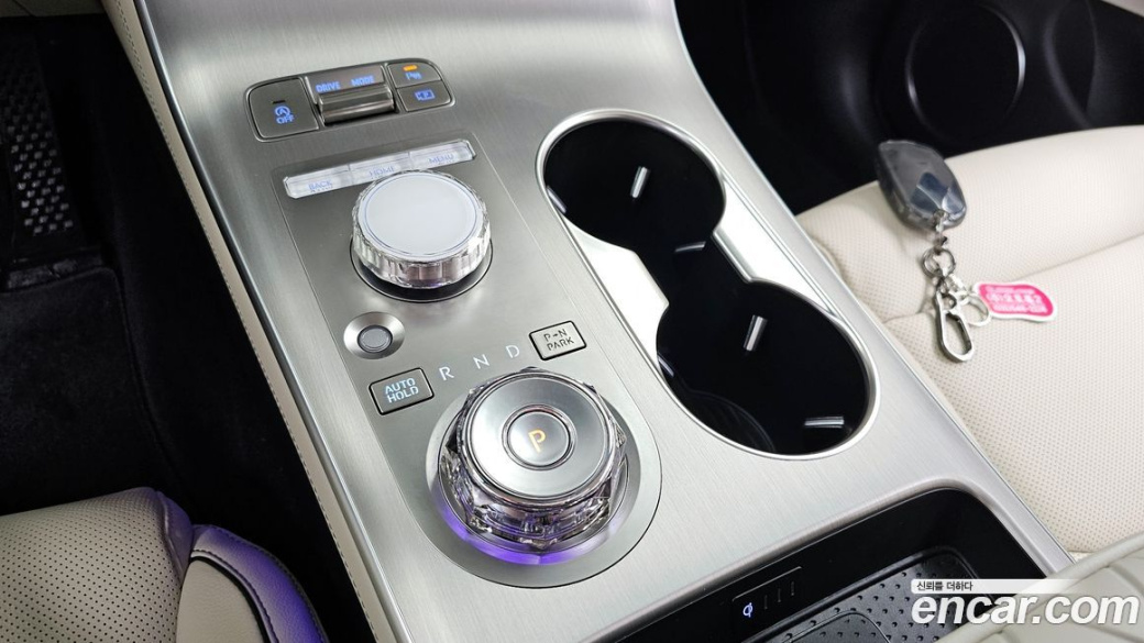 Genesis GV70 2.5T Gasoline 2WD, 2025