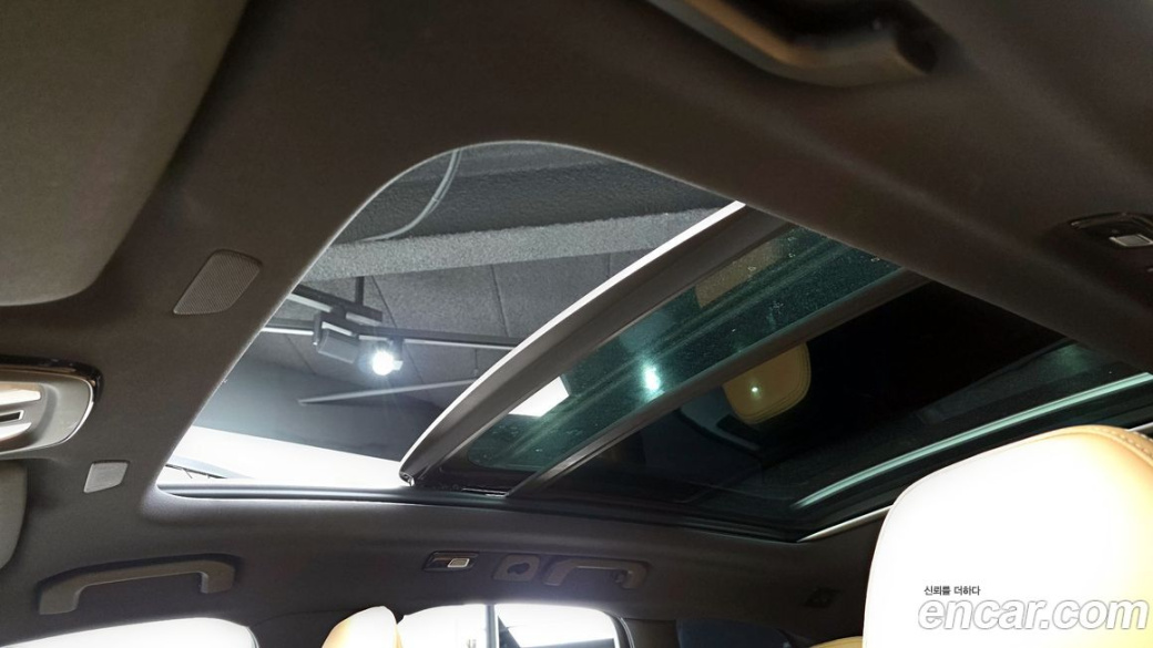Volvo XC60 B5 Inscription, 2022