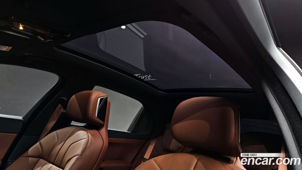 BMW 7-Series 740d xDrive M Sport, 2025