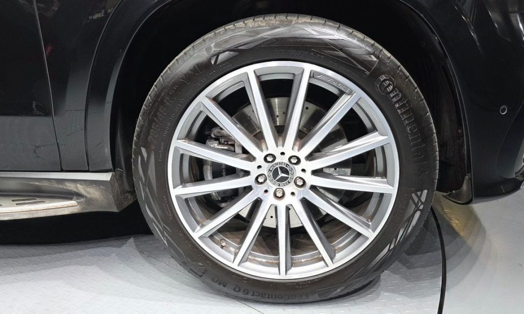 Mercedes-Benz GLS-Class GLS450d 4MATIC, 2025