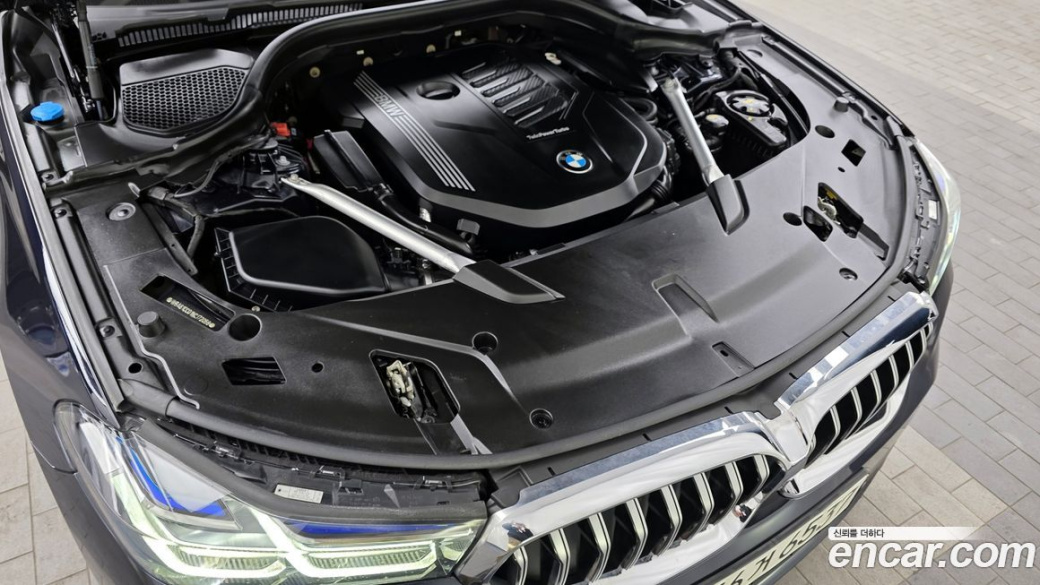 BMW Gran Turismo 630i xDrive M Sport, 2022
