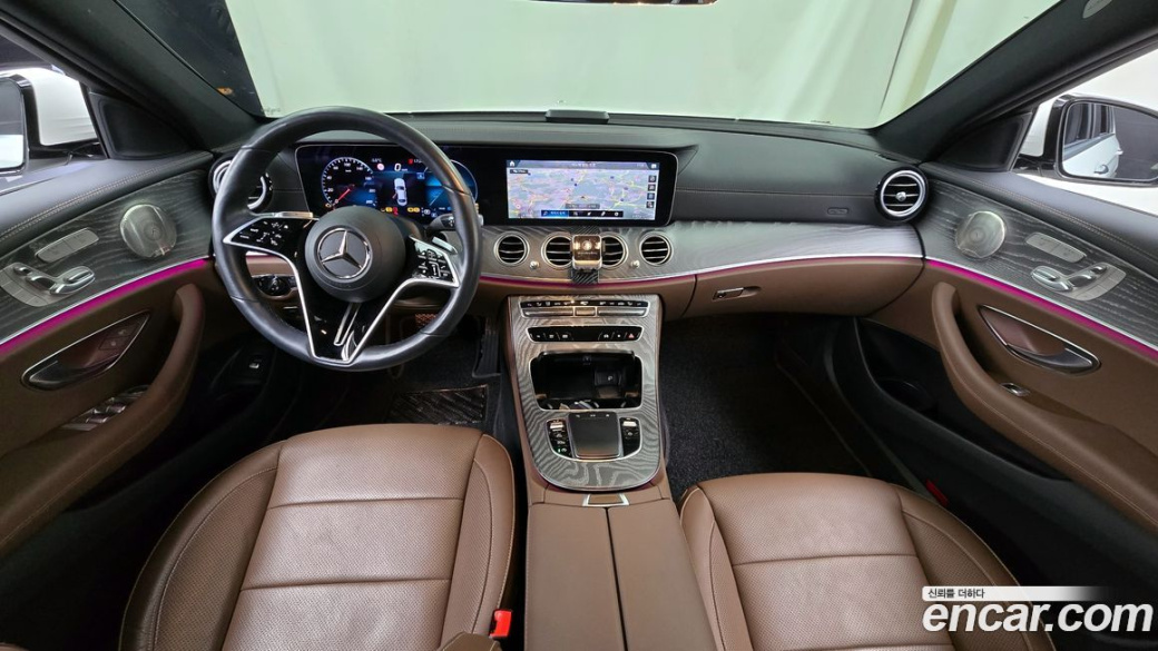 Mercedes-Benz E-Class E350 4MATIC Exclusive, 2023
