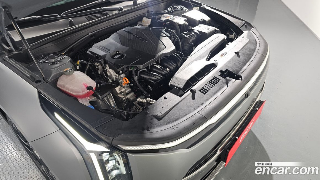 Kia K8 2.5 Gasoline 2WD, 2025