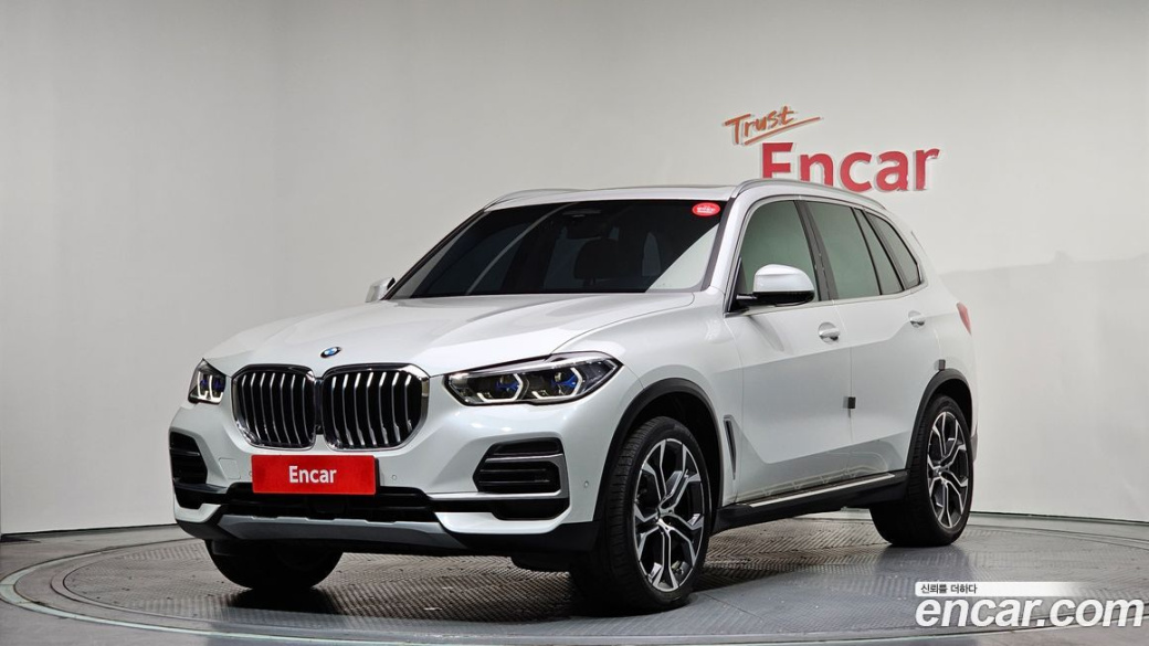 BMW X5 xDrive 40i xLine, 2023