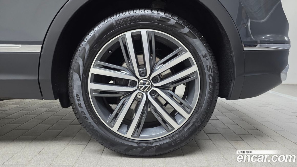Volkswagen Tiguan 2.0 TDI Prestige, 2023