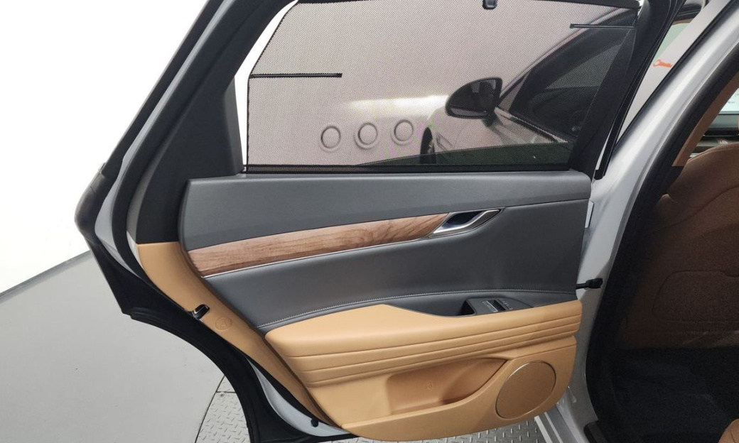 Genesis G80 Gasoline 2.5 Turbo AWD, 2024