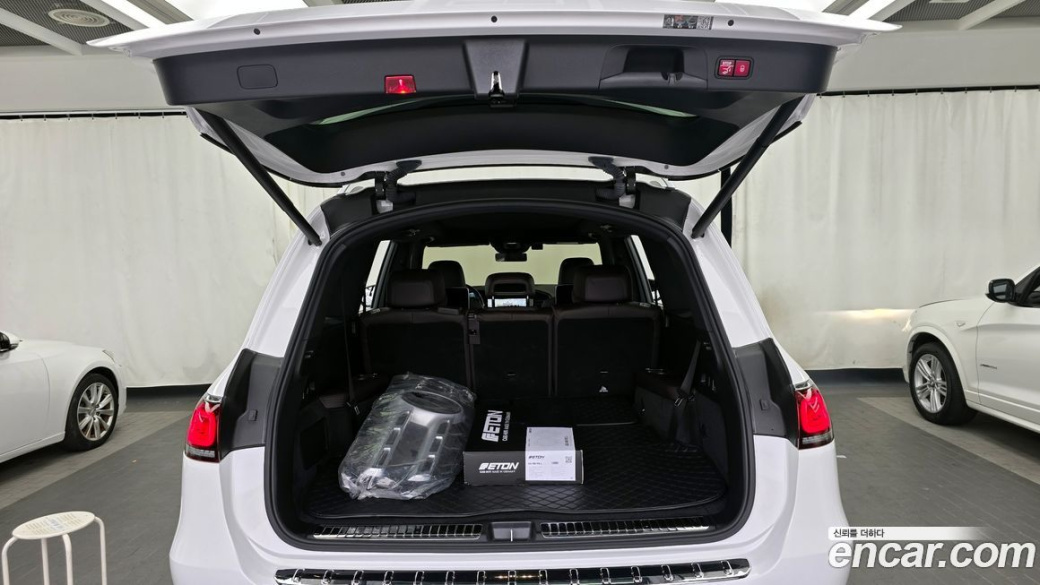 Mercedes-Benz GLS-Class GLS400d 4MATIC, 2023