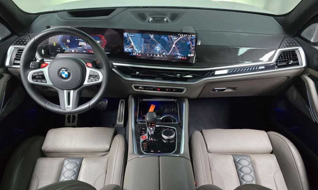 BMW X5M 4.4 Competition, 2024