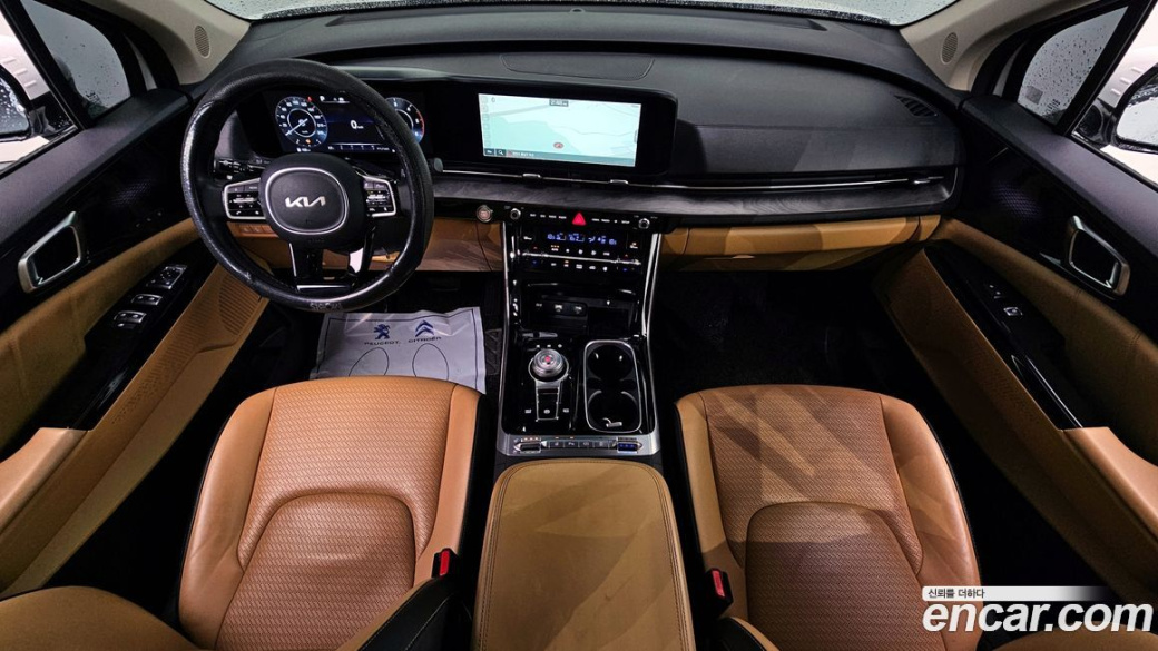 Kia Carnival 7-Seater Signature, 2023