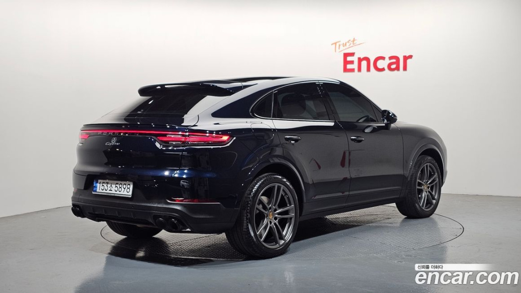 Porsche Cayenne 3.0 Coupe, 2022