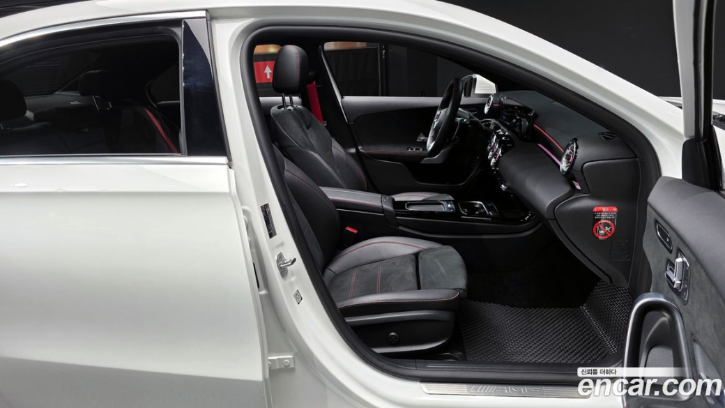 Mercedes-Benz A-Class AMG A35 4MATIC Sedan, 2024