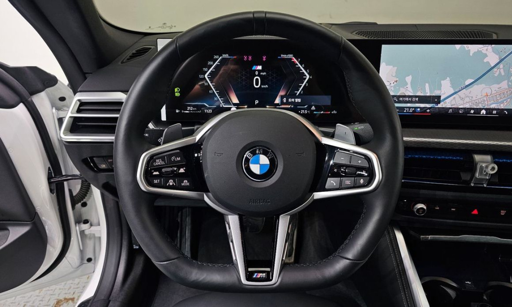 BMW 4-Series 420i M Sport Pro Convertible, 2025