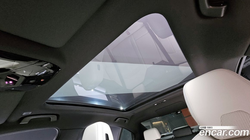 BMW 5-Series 520i M Sport, 2025