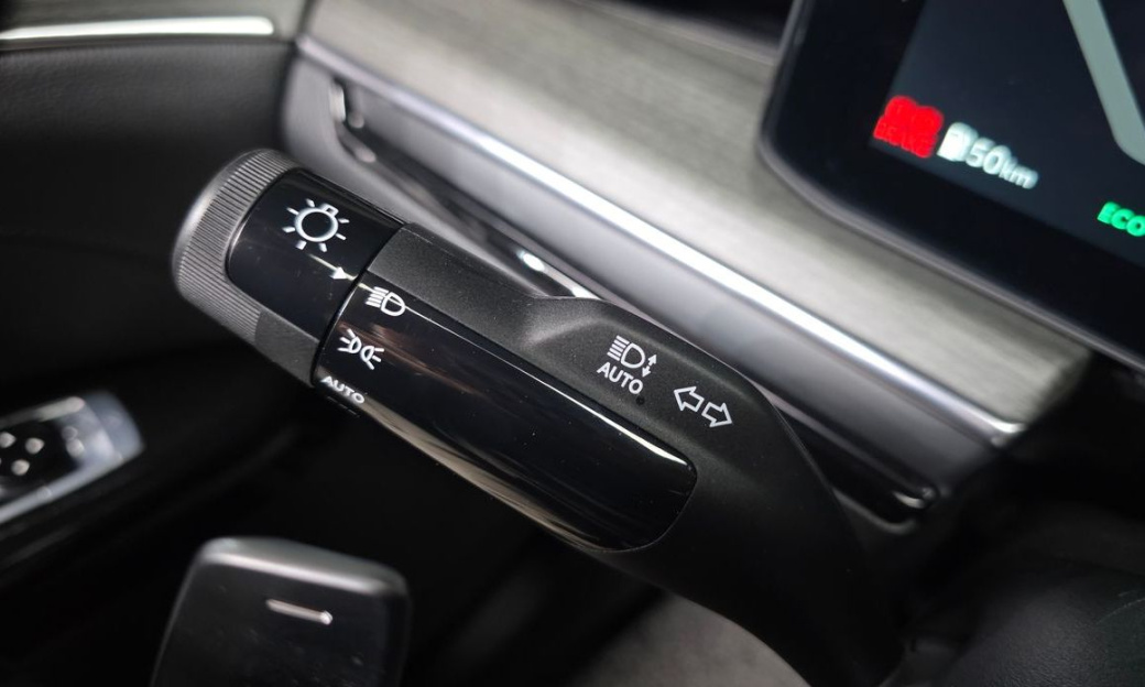 Kia K5 2.0, 2025