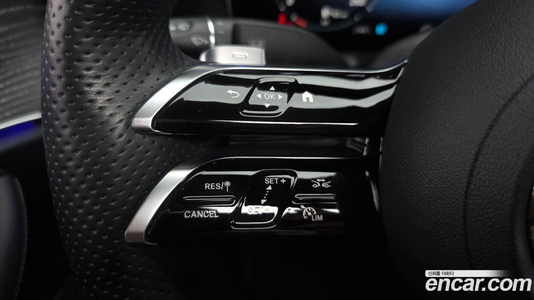 Mercedes-Benz E-Class E350 4MATIC AMG Line, 2022