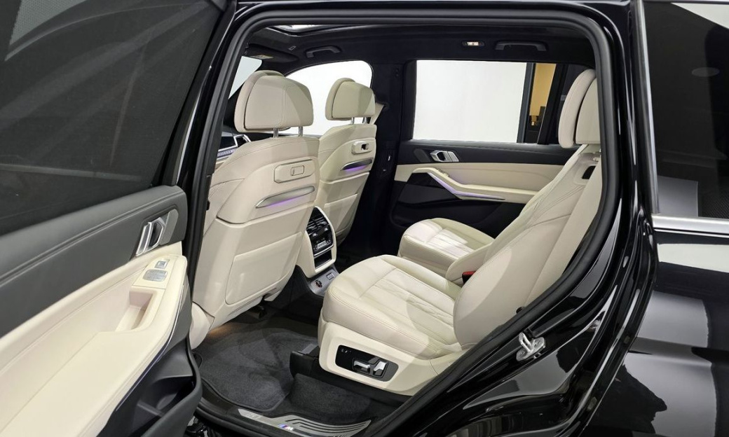 BMW X7 xDrive 40i M Sport 6STR, 2024