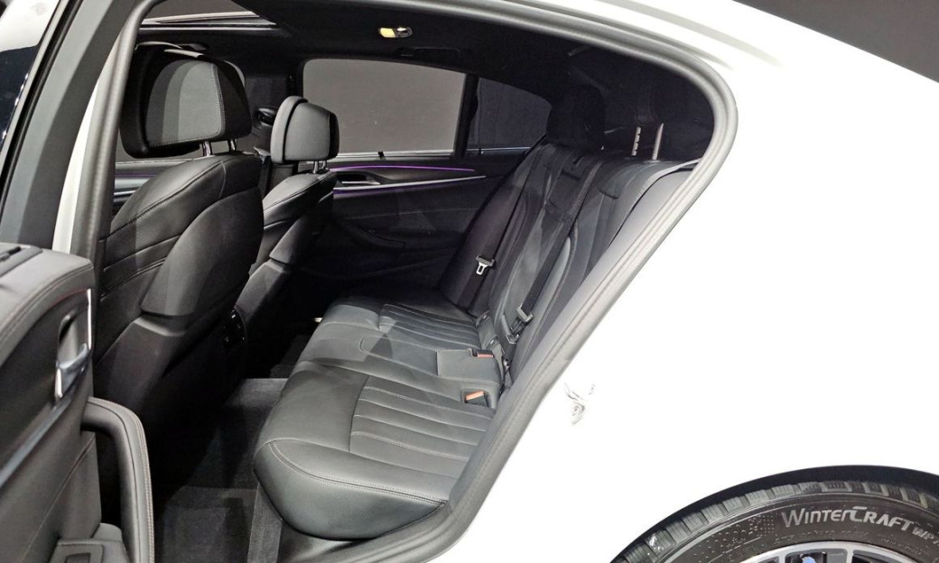 BMW 5-Series 520i M Sport, 2023