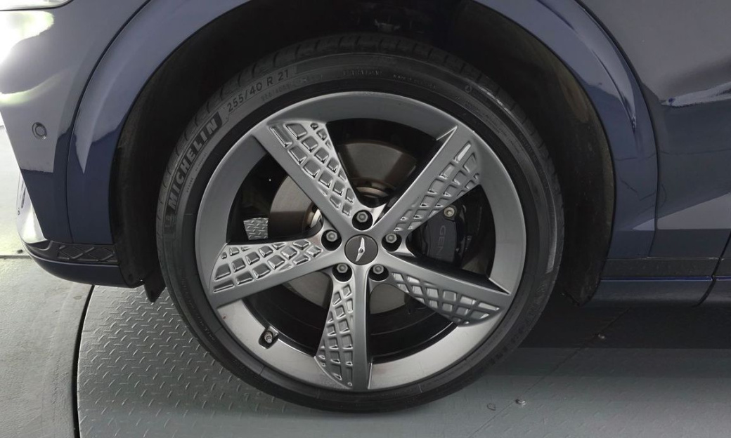Genesis GV70 2.5T Gasoline 2WD, 2021
