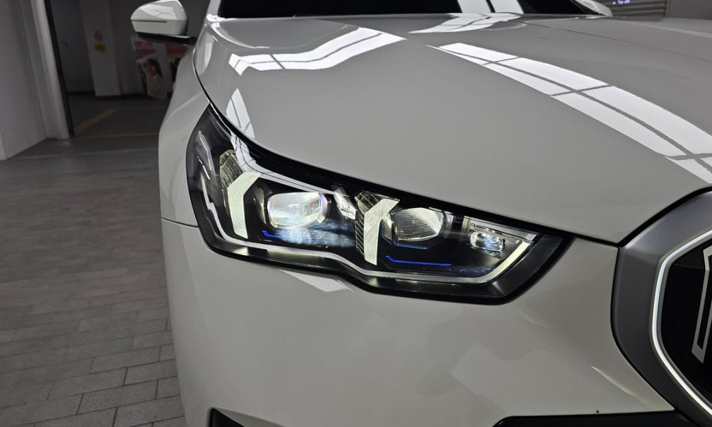 BMW 5-Series 520i M Sport, 2024