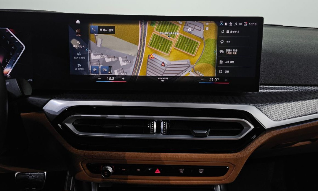 BMW 3-Series 320i M Sport, 2024