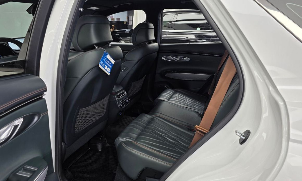 Genesis GV70 2.5T Gasoline AWD, 2023