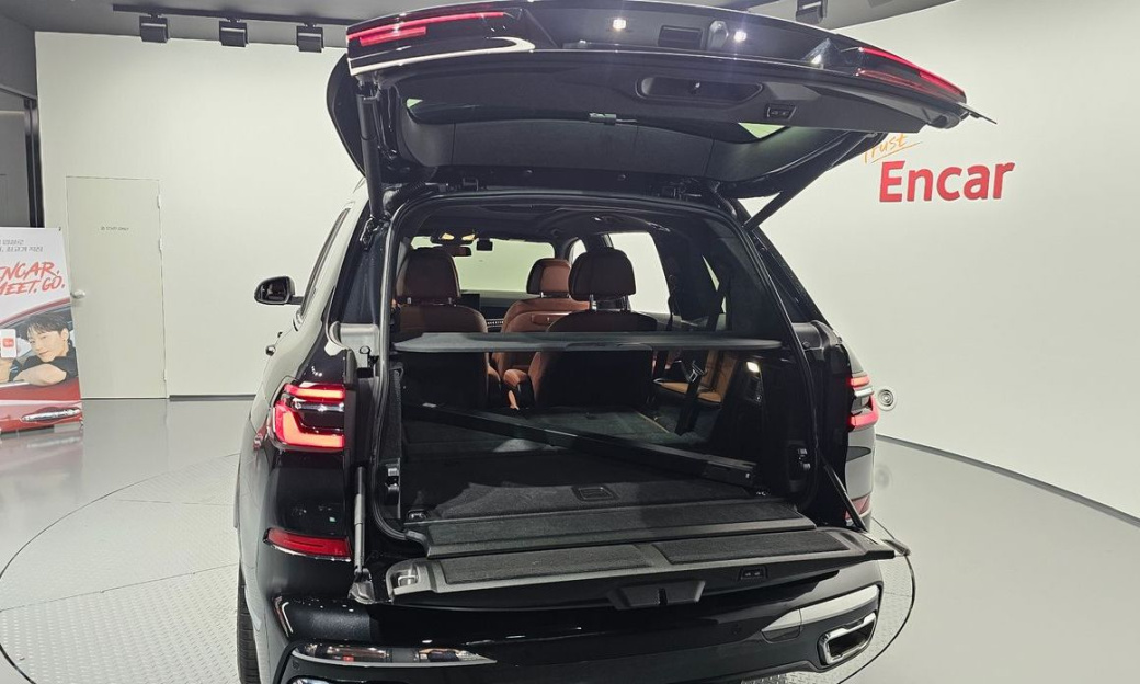 BMW X7 xDrive 40i M Sport 6STR, 2024