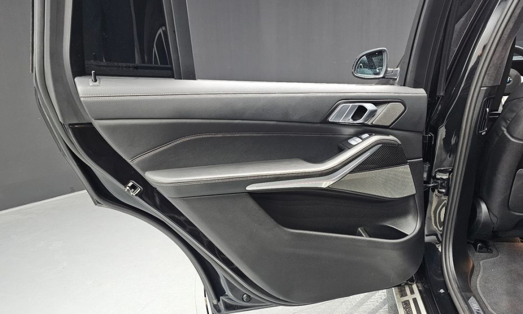 BMW X7 xDrive 40i M Sport 6STR, 2025
