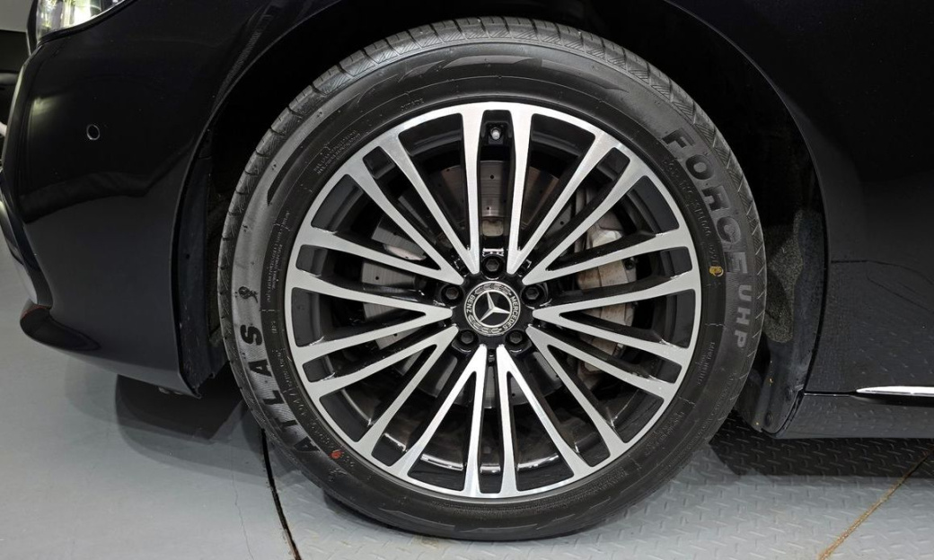 Mercedes-Benz S-Class S450 d 4MATIC, 2024