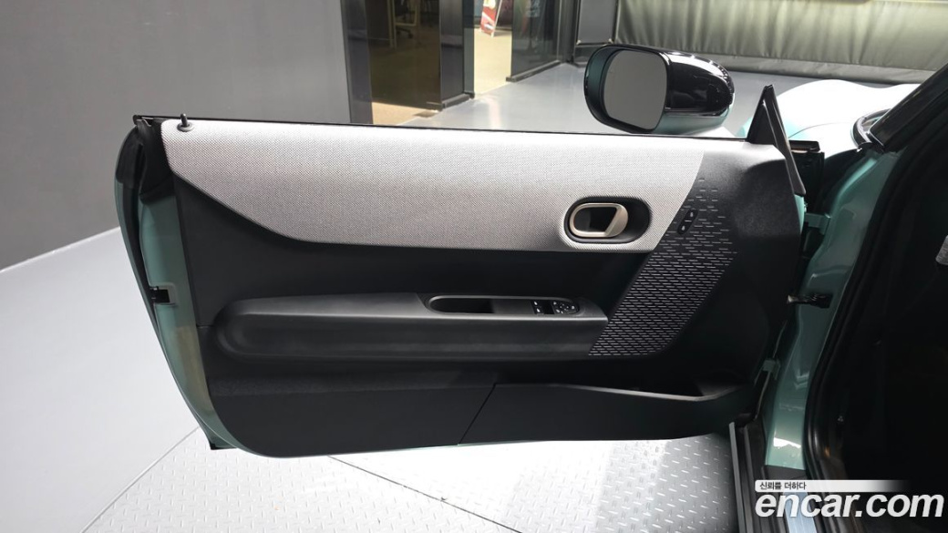 Mini Cooper Favoured, 2025