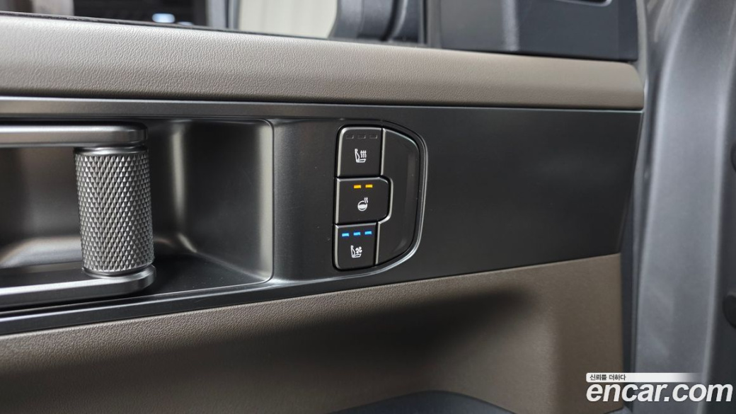 Kia Tasman 2.5T Gasoline 4WD, 2026