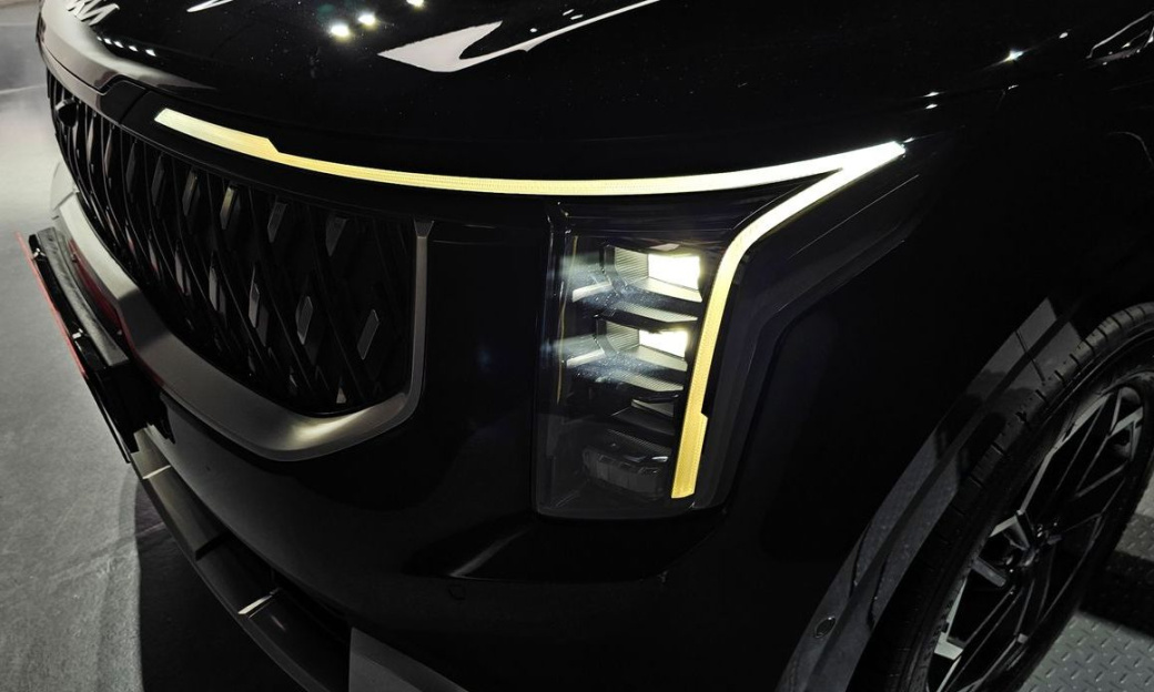 Kia Carnival 9-Seater Noblesse, 2025
