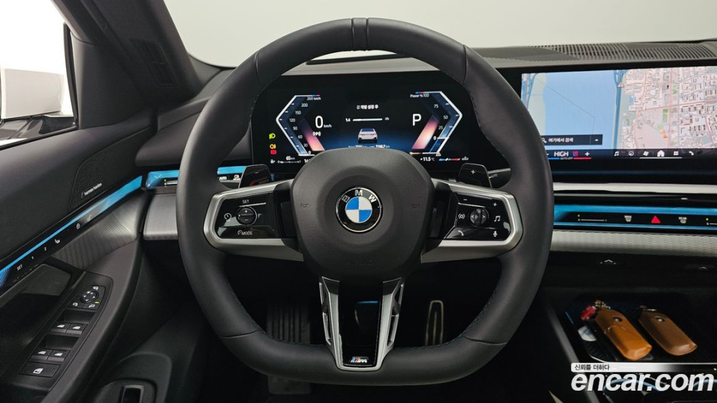 BMW 5-Series 520i M Sport, 2025