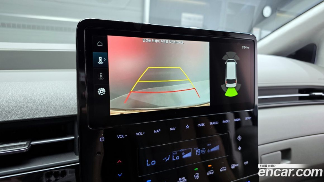 Hyundai Staria 2WD Camping Car, 2024