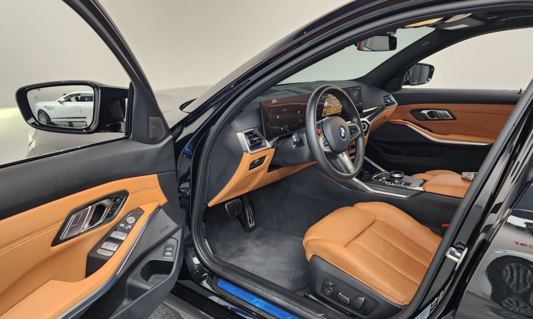BMW 3-Series M340i Pro, 2024
