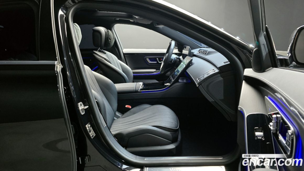 Mercedes-Benz S-Class S350 d 4MATIC, 2025